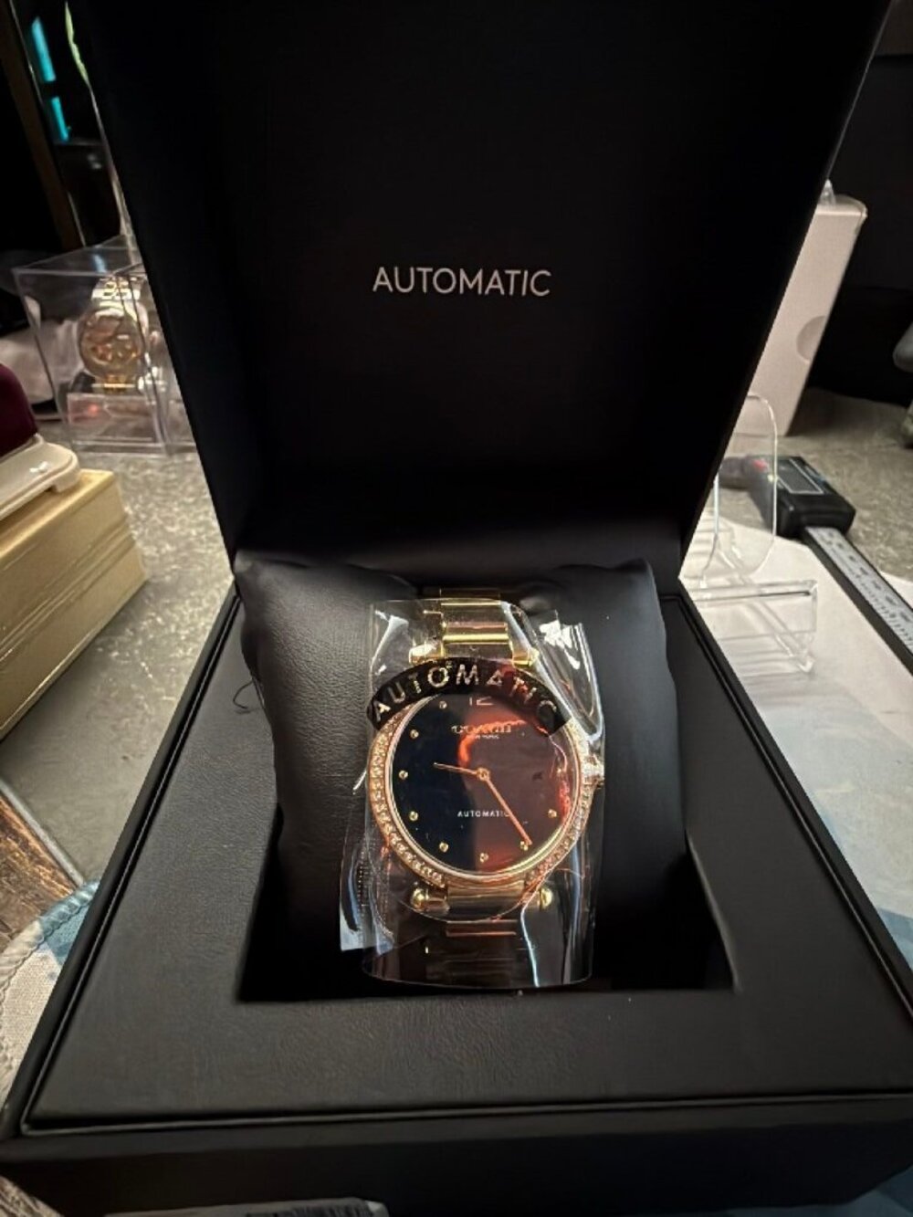 Coach Cary Automatic 34mm Gold Tone Crystal Bezel 14504579 New In Box